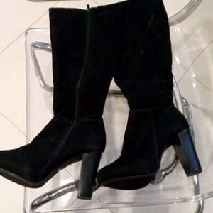 Hot knee high black boots sz 10